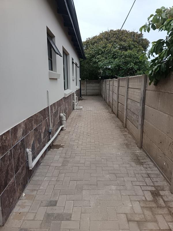 3 Bedroom Property for Sale in Hartenbos Central Western Cape